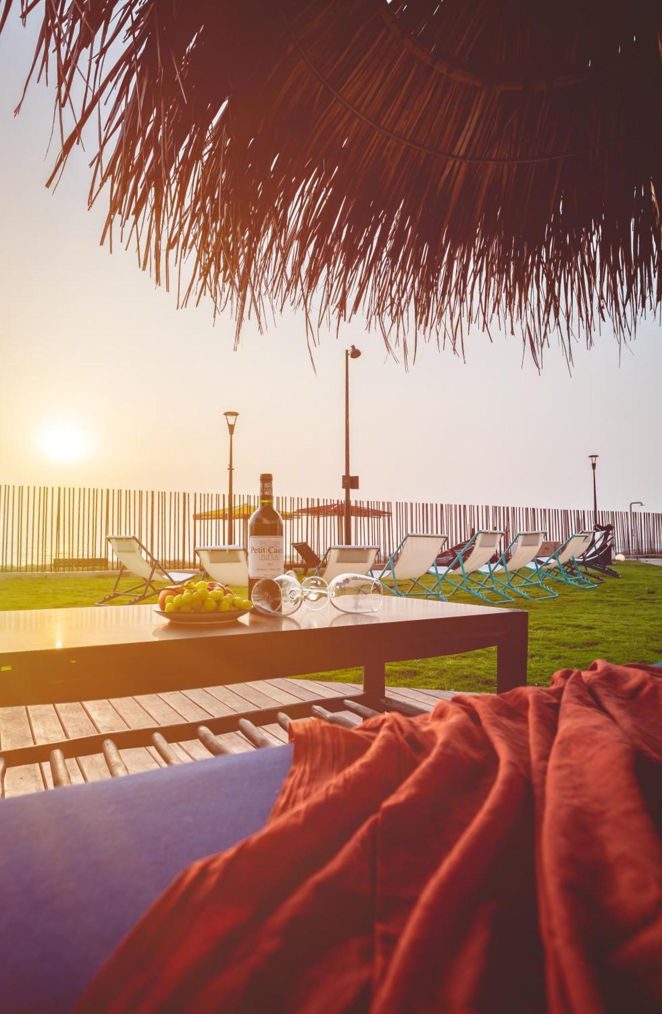 Jacob Sea Life Nahariya Hotel Exterior foto